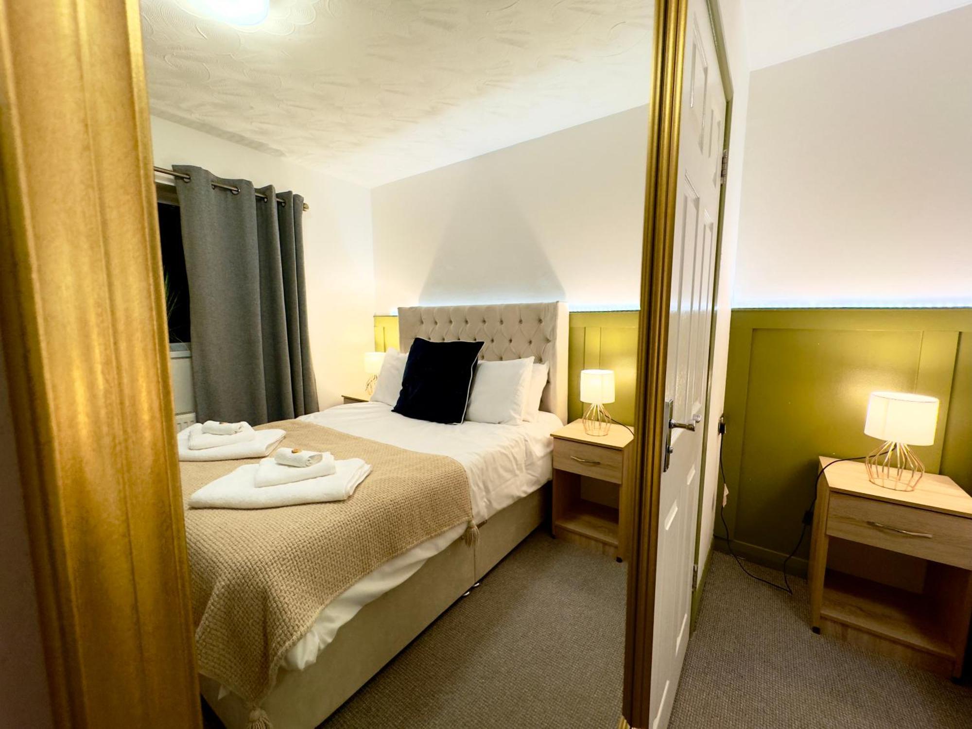 Coastal Park Accommodation Llanelli Dış mekan fotoğraf
