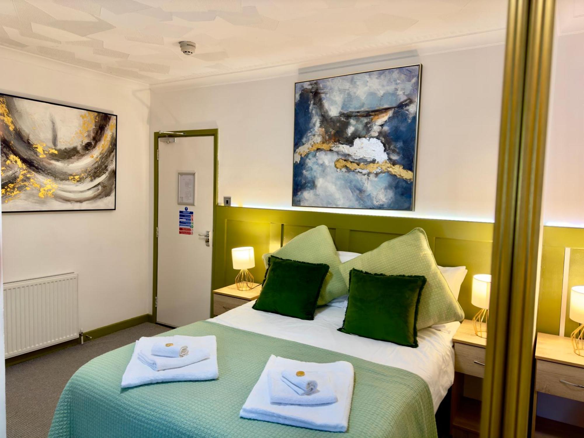 Coastal Park Accommodation Llanelli Dış mekan fotoğraf