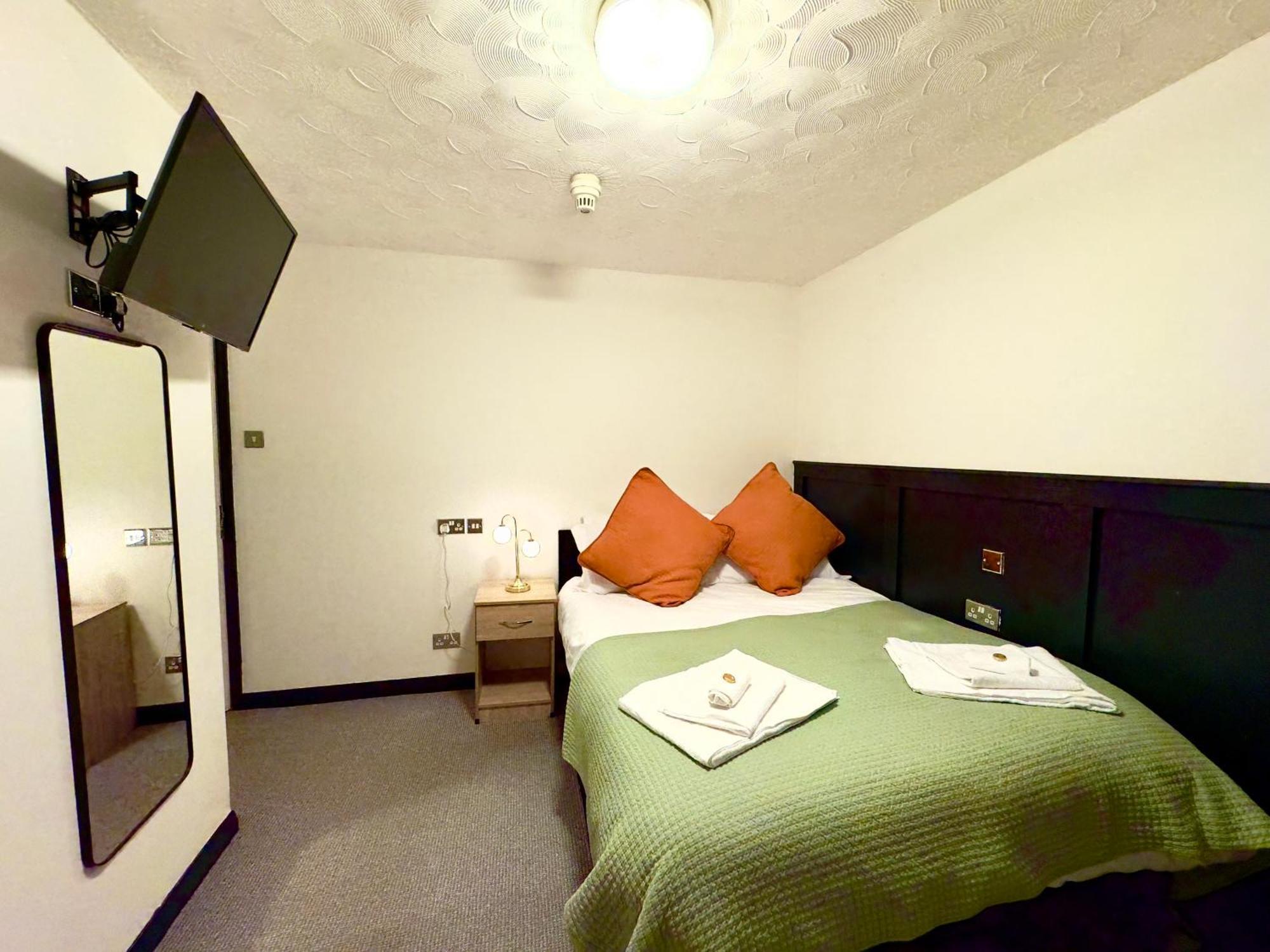 Coastal Park Accommodation Llanelli Dış mekan fotoğraf