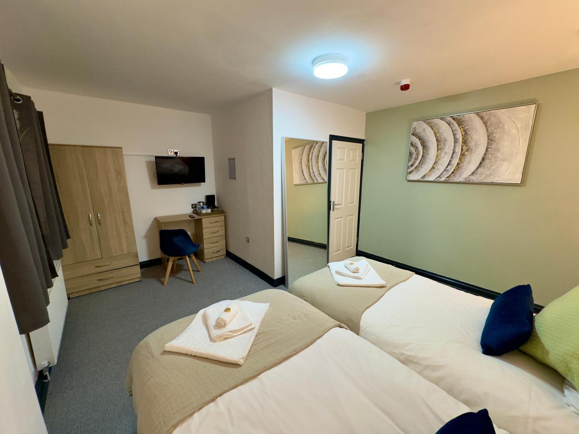 Coastal Park Accommodation Llanelli Dış mekan fotoğraf