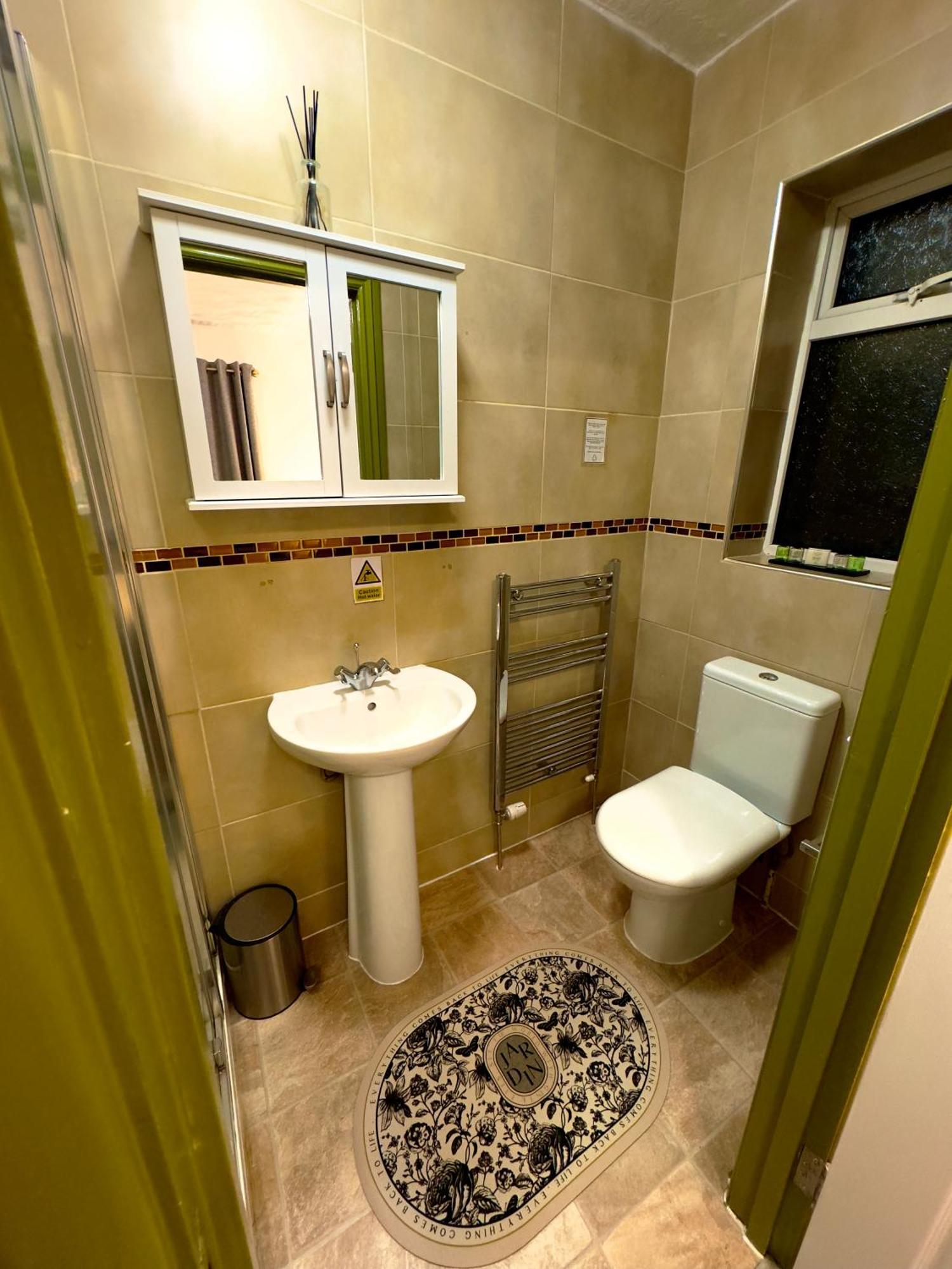 Coastal Park Accommodation Llanelli Dış mekan fotoğraf