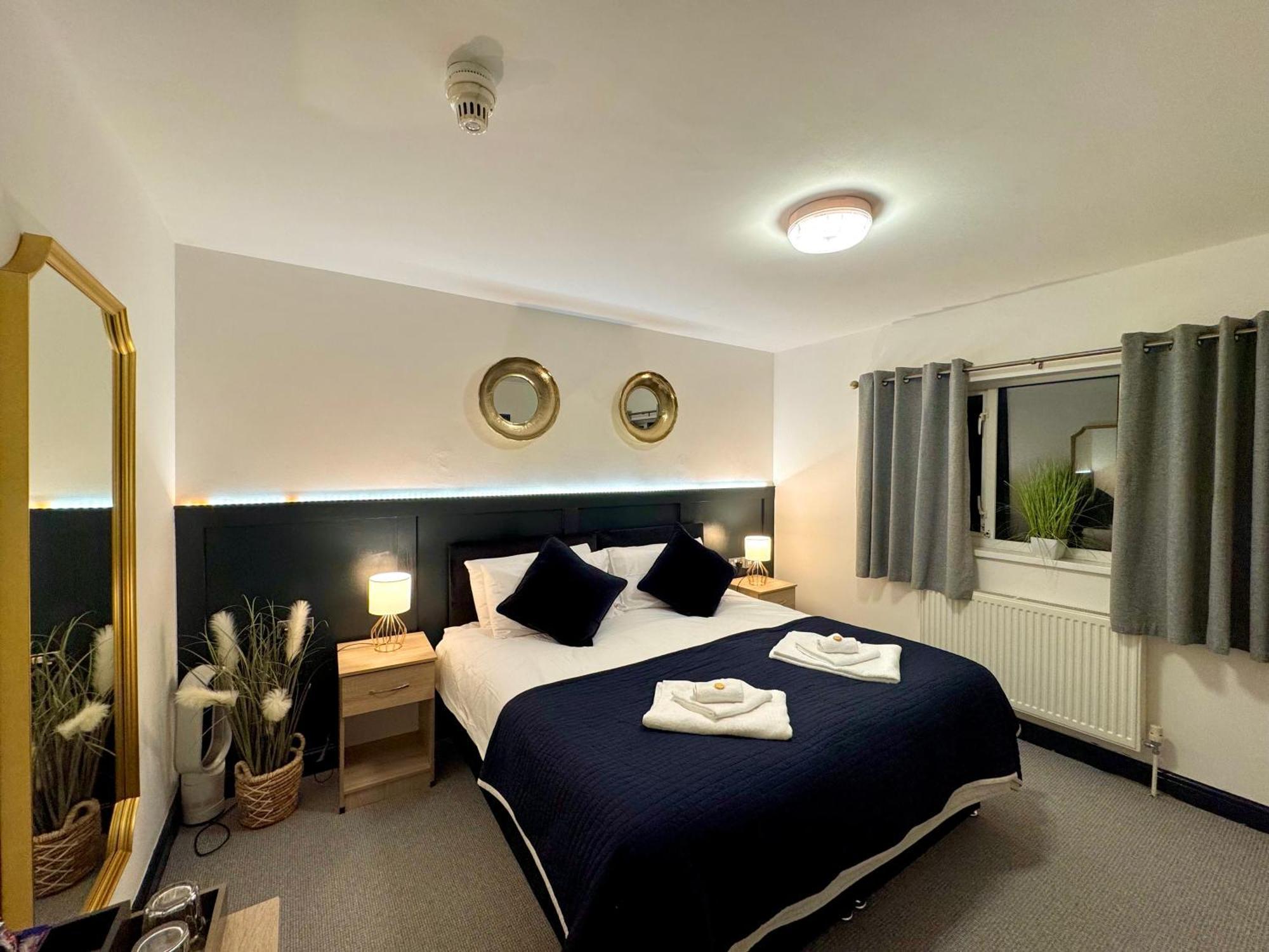 Coastal Park Accommodation Llanelli Dış mekan fotoğraf